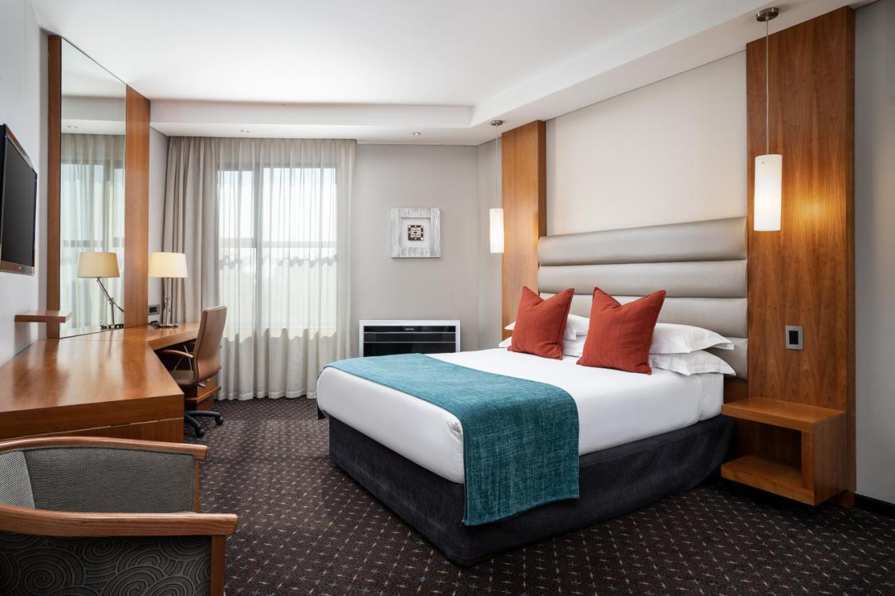 Premier O.r. Tambo Hotel Kempton Park